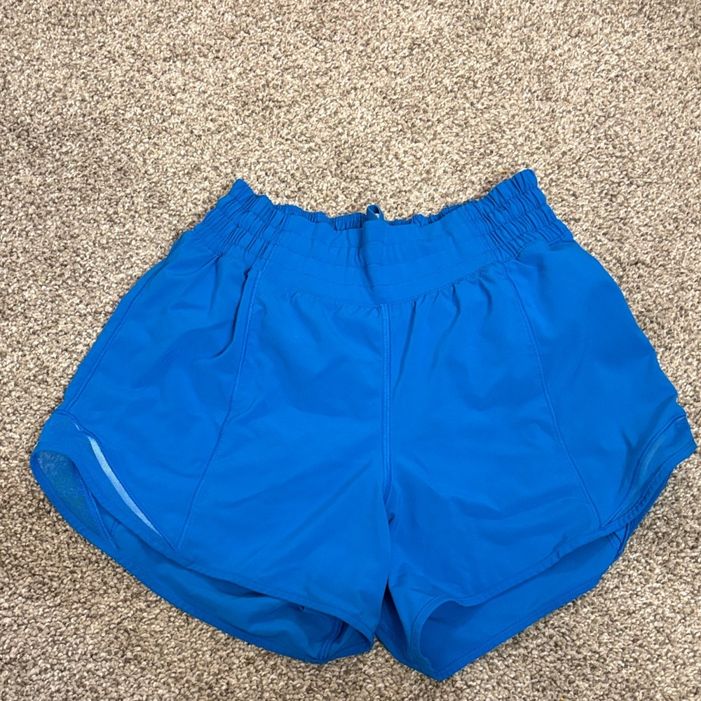 Lululemon Hotty Hot HR 4in shorts